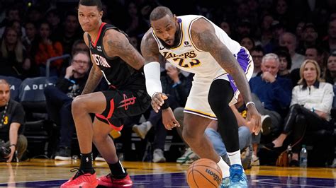 Davis has 27 points and 14 rebounds, Lakers keep Rockets winless on road with 107-97 victory